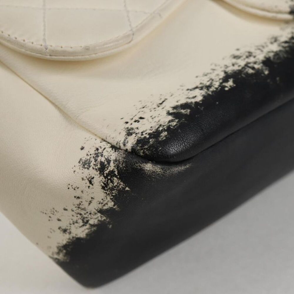 Chanel Jumbo Beige Leather Shoulder Bag (Pre-Owned) - Picture 6 of 16